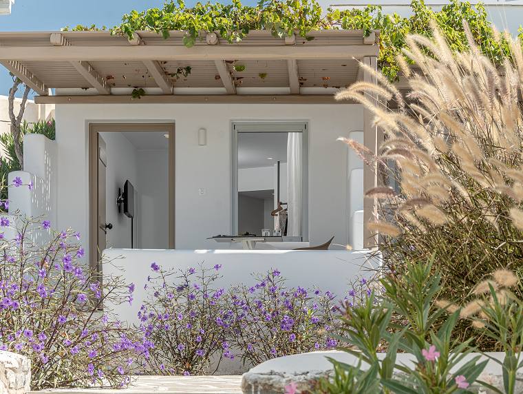 Premium Double Rooms with Garden View
